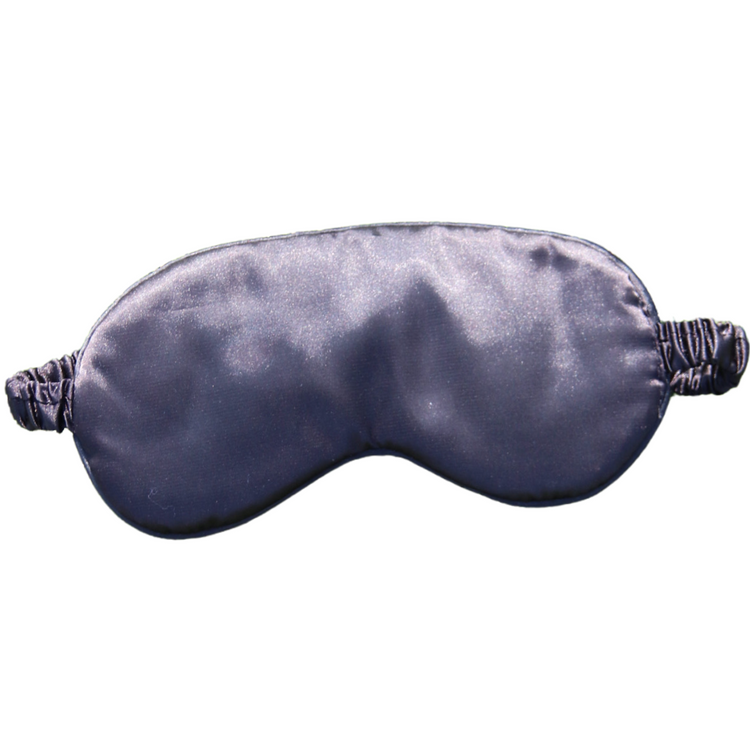 Alina zijde slaapmasker zwart met witte achtergrond